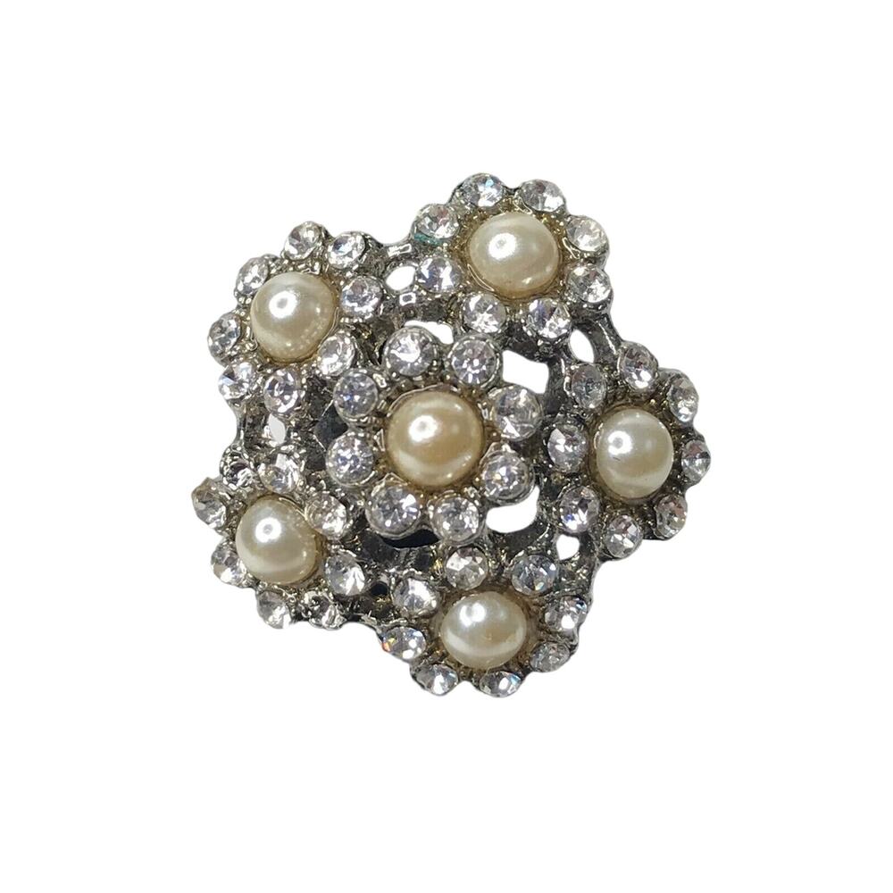 Rhinestone Faux Pearl Cluster Ring Size 7 Silver Tone - Picture 2 of 6